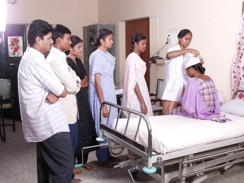 Annai JKK Sampoorani Ammal College of Nursing Namakkal Laboratory photo 14